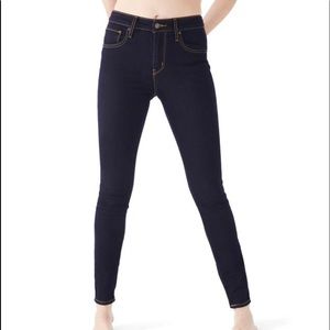 Levi’s 721 high rise skinny jeans